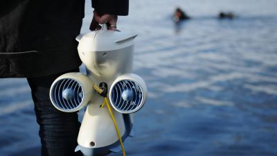 Thanks To This Underwater Drone, Australian Scientists Are Exploring New Areas Of The Great Barrier Reef