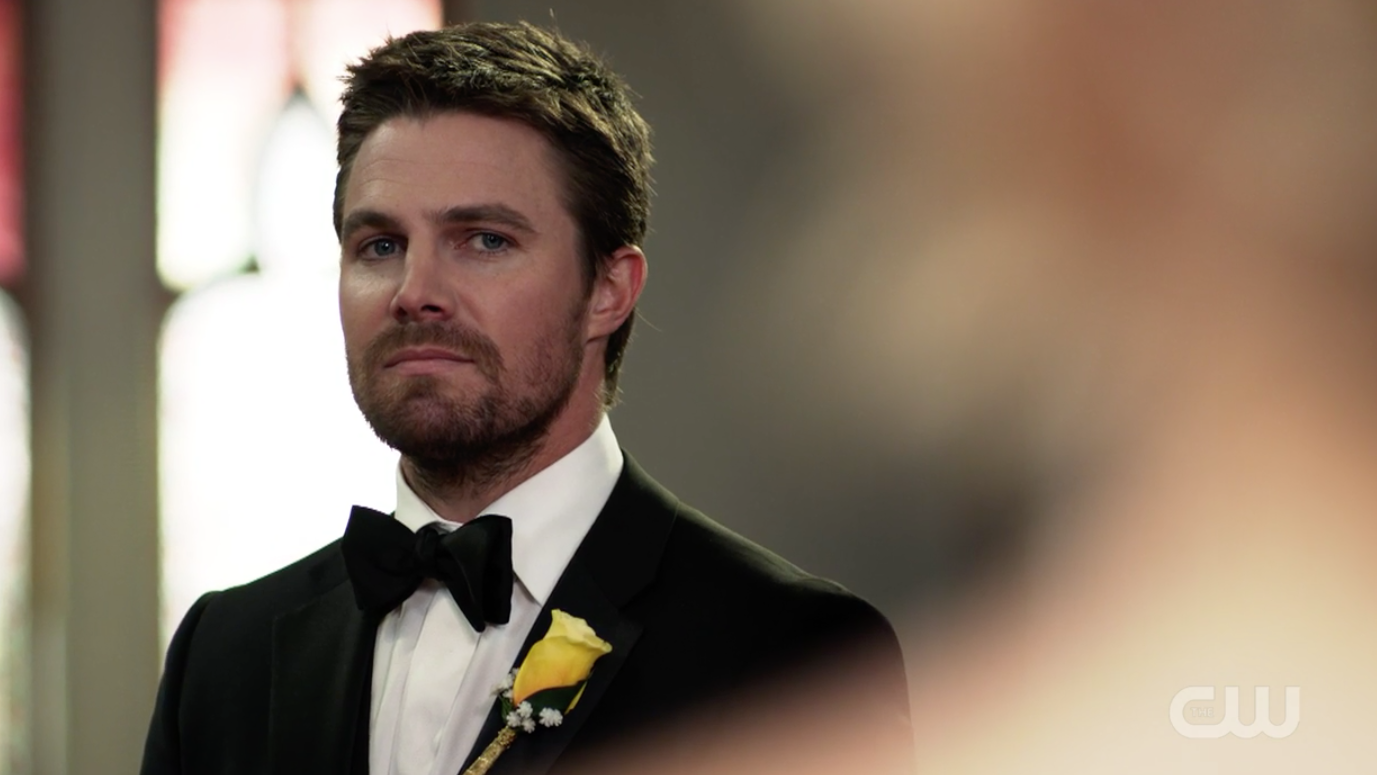 Oliver Queen And Felicity Smoak Are Earth’s Worst Wedding Guests