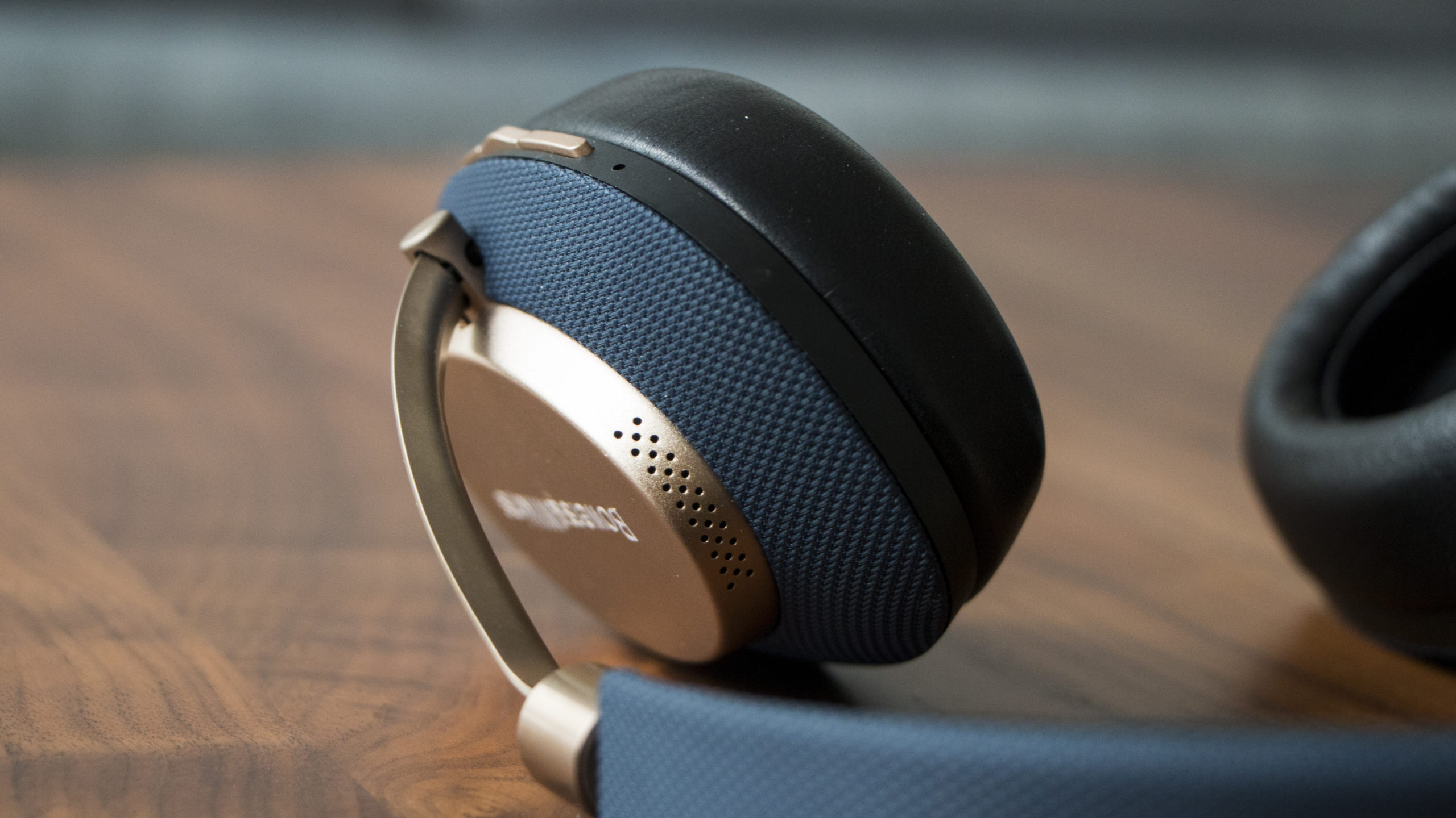 Bowers & Wilkins’ PX Noise-Cancelling Wireless Headphones Blew My Mind