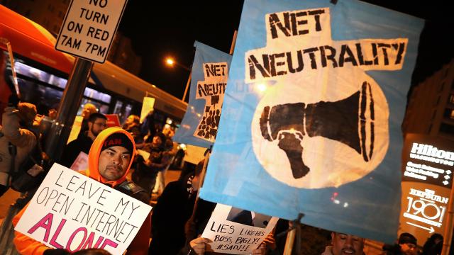 Only 1 In 5 US Republicans Want The FCC To Gut Net Neutrality Rules