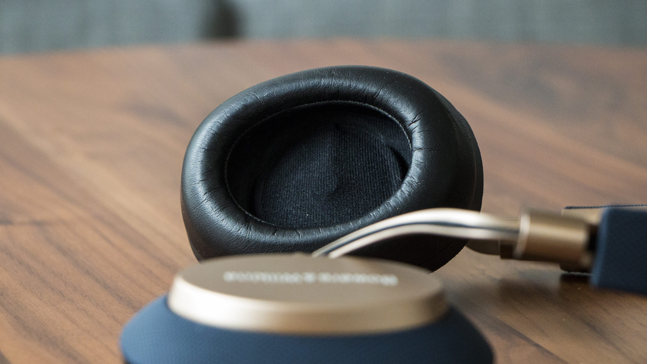 Bowers & Wilkins’ PX Noise-Cancelling Wireless Headphones Blew My Mind
