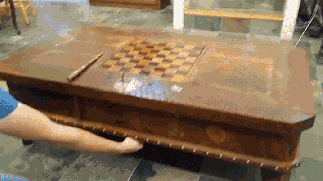 You Have To Be A Wizard Of Puzzles To Open The Secret Compartments On This Harry Potter-Themed Table