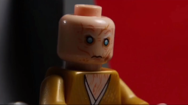 The Last Jedi’s Throne Room Scene Re-Shot In Fabulous Lego Stop-Motion