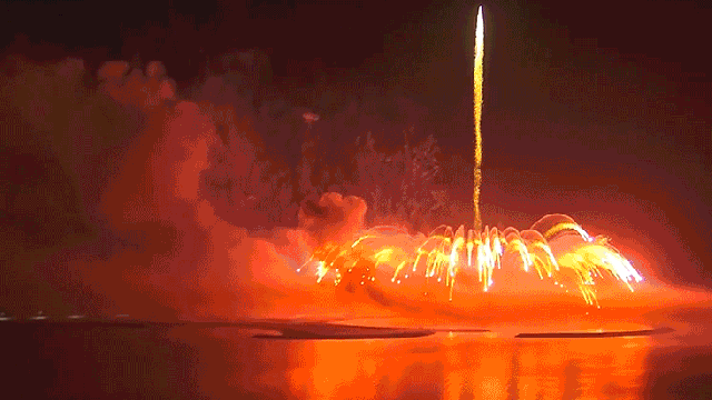 Watch The World’s Largest 1,000 Kilogram Firework Shell Explode On New Year’s Eve