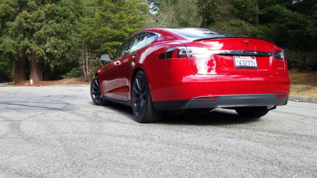 Tesla’s Being Sued Again In Norway Over False Marketing Claims On The Model S