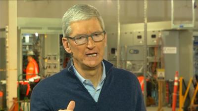 Tim Cook Promises To Let iPhone Users Turn Off Throttling Soon