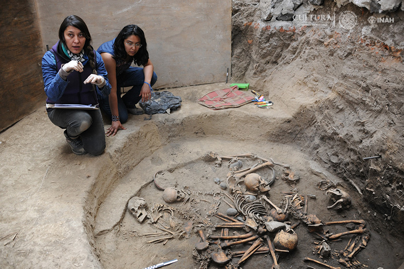 Ancient Grave With Skeletons Arranged in Bizarre Spiral Formation Discovered In Mexico
