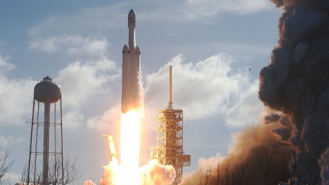 Man Who Travelled To Watch SpaceX Falcon Heavy Rocket Launch Found Dead In His Hotel Room