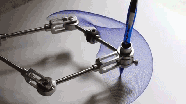 A Fun Optical Illusion Makes This Robotic Doodler Appear To Draw Faster Than It Moves