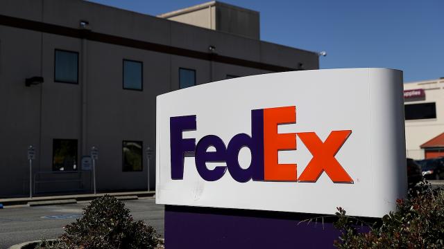 119,000 Passports And Photo IDs Of FedEx Customers Found On Unsecured Amazon Server