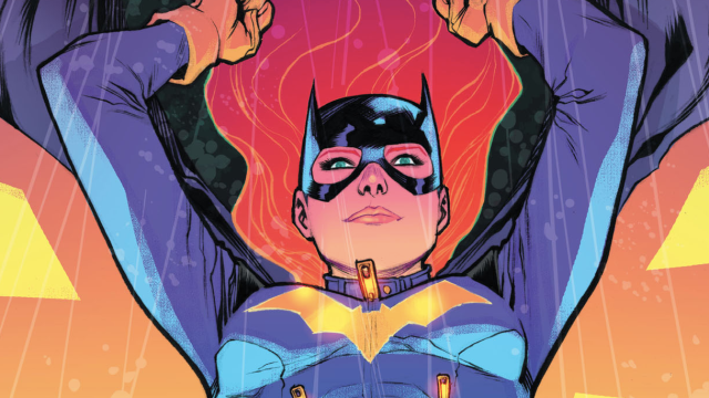 Warner Bros. Needs To Listen To All Of The Women Clamouring To Make A Batgirl Movie