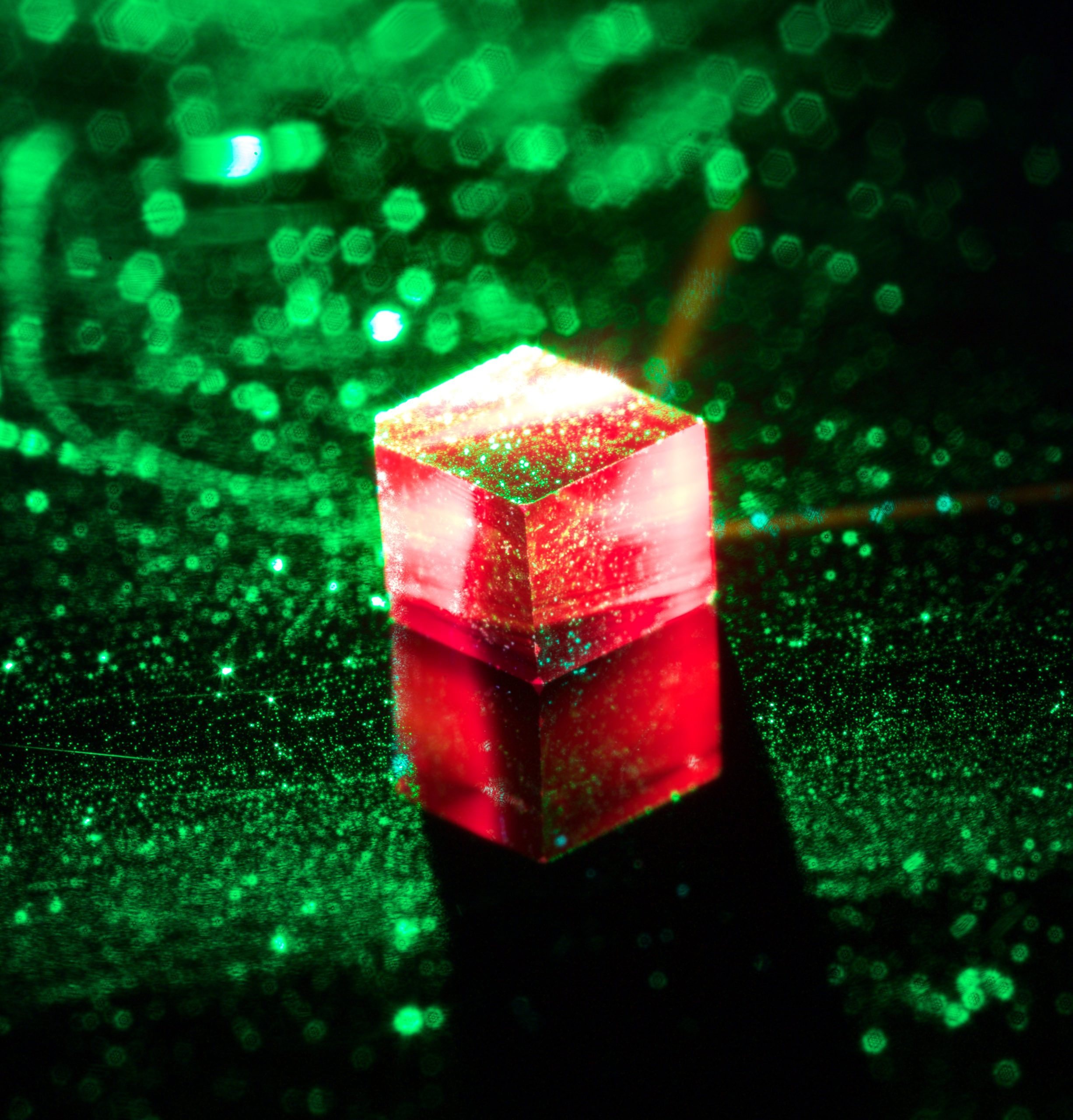 New Room-Temperature Maser Uses Weird Diamond To Succeed Where Others Failed
