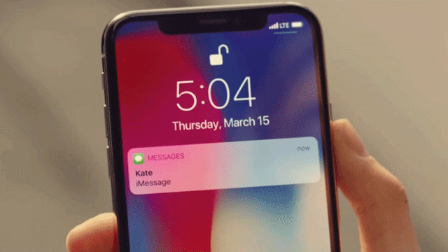 Apple Erases Tiny Bug From iPhone X Ad, Hasn’t Yet Fixed Actual Bug