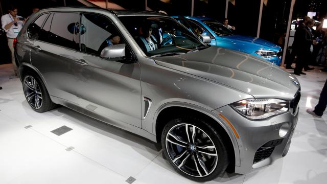 Software Engineer Claims BMW Automatic Door Chopped Off His Thumb