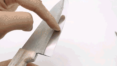 Resourceful Knife Maker Proves You Can Turn Aluminium Foil Into A Terrifyingly Sharp Blade