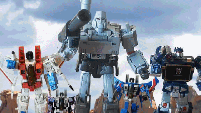 Someone Recreated The ’80s Transformers TV Intro With Super-Sized Toys And It’s Magnificent