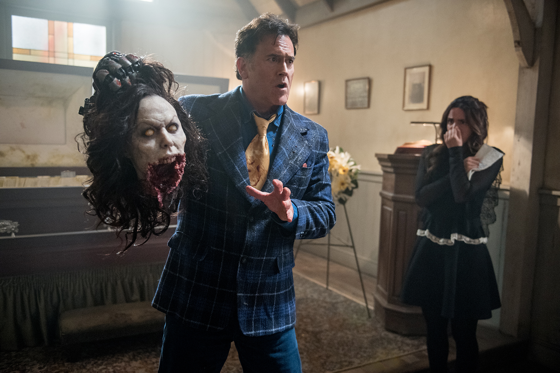Making Ash A Dad On Ash Vs. Evil Dead Has Made The Show Even More Kick-Arse