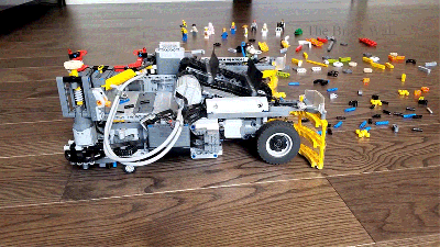 LEGO-Sweeping Robovac Made Of LEGO Bricks Is The Best Thing To Happen To Bare Feet