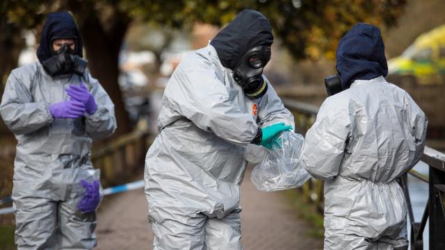 Every Blade Of Grass Tainted By Novichok Nerve Agent To Be Incinerated In Massive Cleanup By UK