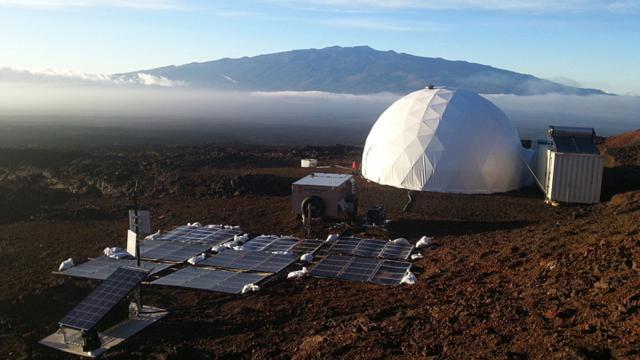 Relive These Scientists’ Year Inside A Simulated Mars On A Hawaiian Volcano With This New Podcast