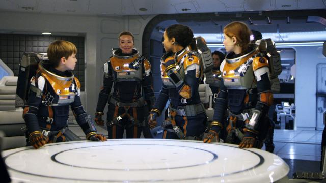 How The New Lost In Space Created Its Very Modern Space-Age Family
