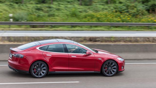 Tesla Can’t Fix Recalled Aussie Cars (Yet)