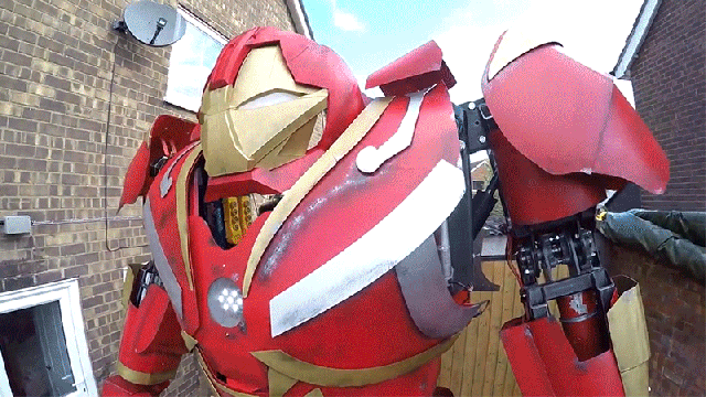 A Pair Of Aspiring Tony Starks Built An Enormous Hulkbuster Using Parts Bought On eBay