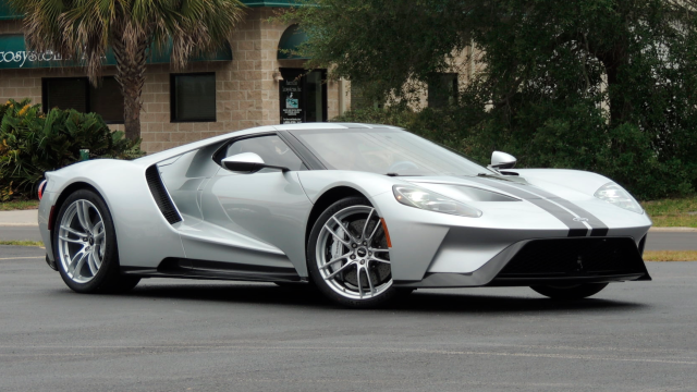 This 2017 Ford GT Is Mysteriously Up For Auction And Ford Has Questions