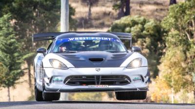 Of Course Australians Are Crazy Enough To Rally A Dodge Viper