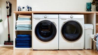 This AI-Powered Washing Machine Cuts Laundry Time In Half
