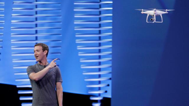 Facebook Scraps Plans To Build Its Own Massive Internet Drones For Its Aquila Project