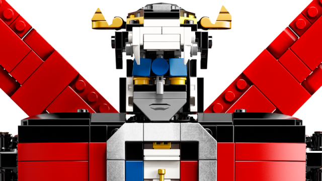 LEGO’s Voltron Set Is The Giant Brick Robot Of Our Dreams