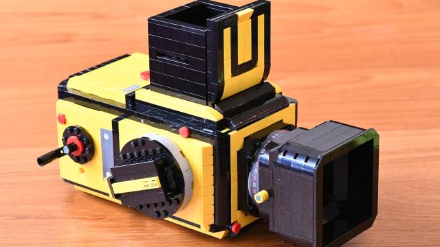 This Replica Hasselblad 503CX Camera Is Made Entirely From LEGO