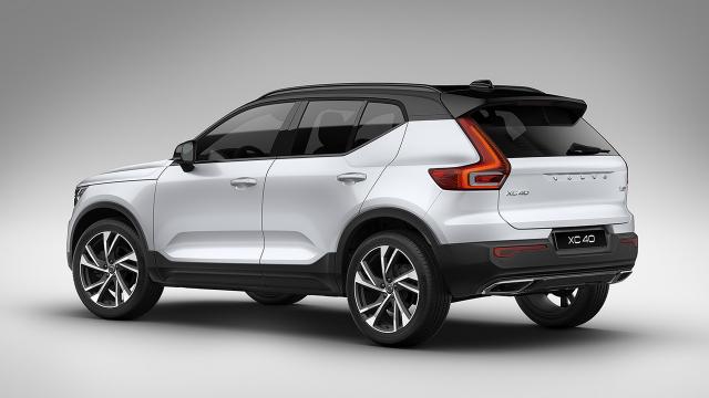 Volvo’s XC40 Recycled Plastic Bottles For Its Interior
