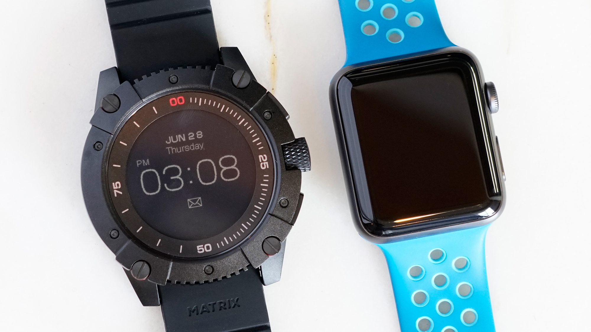 This Body Heat-Powered Smartwatch Gets One Thing Very Right