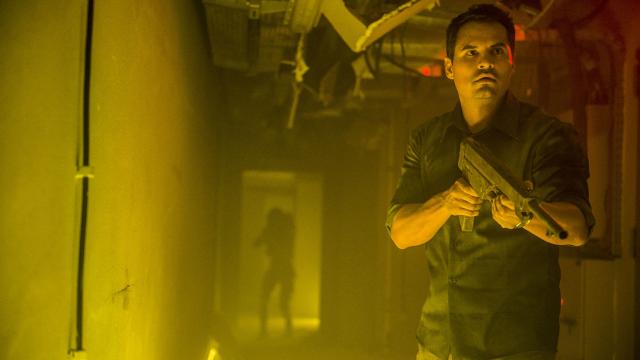Ant-Man’s Michael Peña Saves The World In Netflix’s First Extinction Trailer