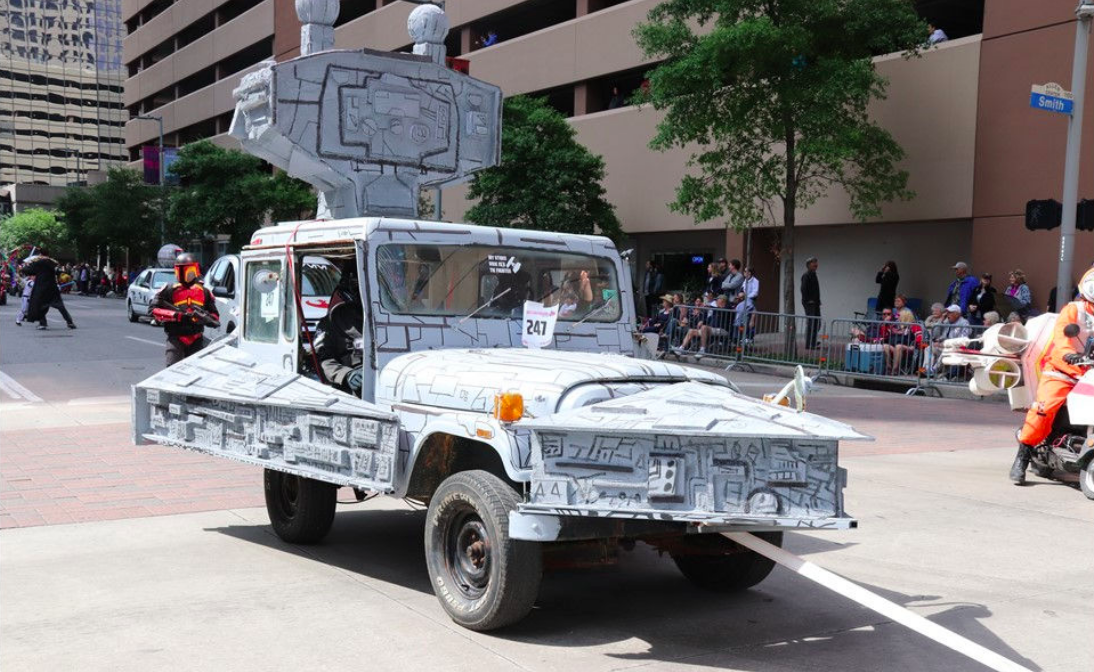 Texas Geniuses Turn Jeep Into Star Wars ‘Star Destroyer’ 