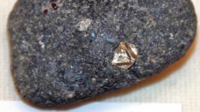 Is The Earth’s Mantle Full Of Diamonds?