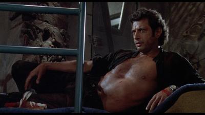 Jurassic Park’s Shirtless Jeff Goldblum Is Now A Giant Statue, Let’s All Worship It As A God