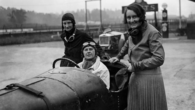 Elsie Wisdom Proved That Women Could Have A Family And Kick Arse At Racing, Too