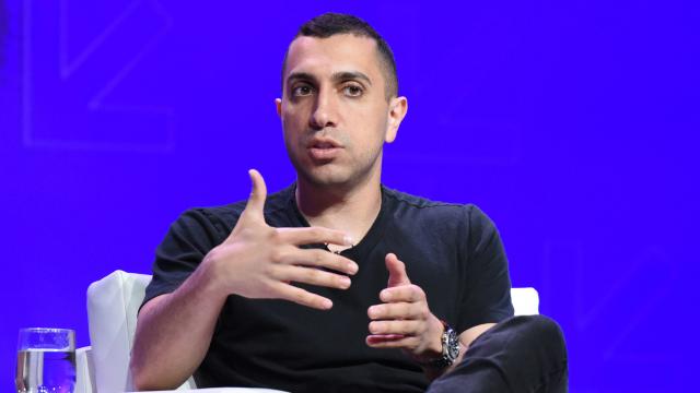 Tinder Executives Sue Dating App’s Owners For Allegedly Cheating Them Out Of Billions 