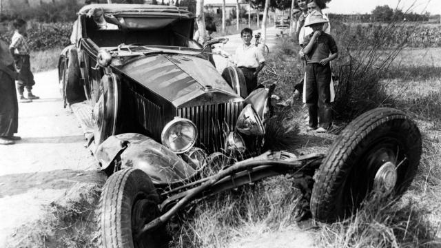 The First Car Accidents In The World, Explained