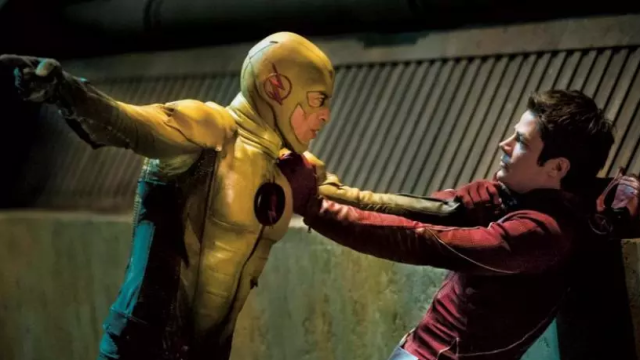 The Flash And Reverse Flash Duke It Out In This Exciting Fan Animation