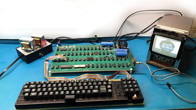 First Apple Computer Goes Up For Auction, Expected To Fetch More Than $400,000