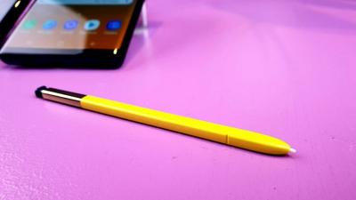 Why The Blue Galaxy Note9 Has A Yellow S Pen