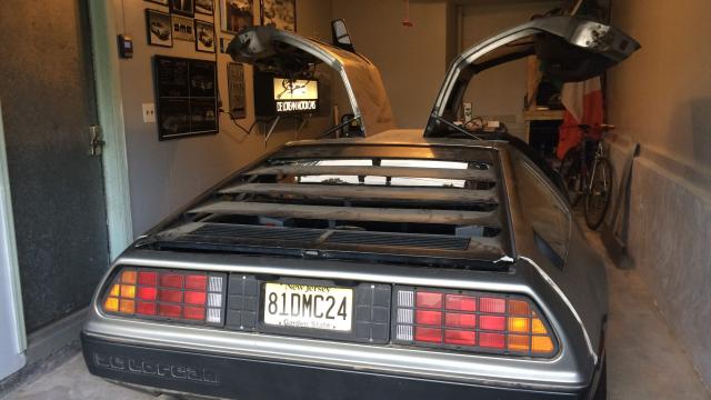 World’s Greatest Dad Added A Backseat To His DeLorean To Take His Kids Along For The Ride