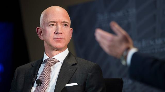 Amazon Reportedly Investigating Whether Some Of Its Staff Are Taking Kickbacks From Merchants