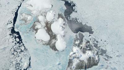 Watch A Russian Ice Cap Experience An ‘Unprecedented’ Melt Down