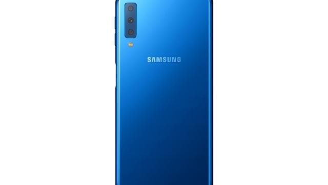 Samsung Announces Its First Triple Lens Smartphone
