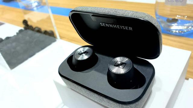 Sennheiser’s New Wireless Earbuds Made Me Care About Wireless Ear Buds